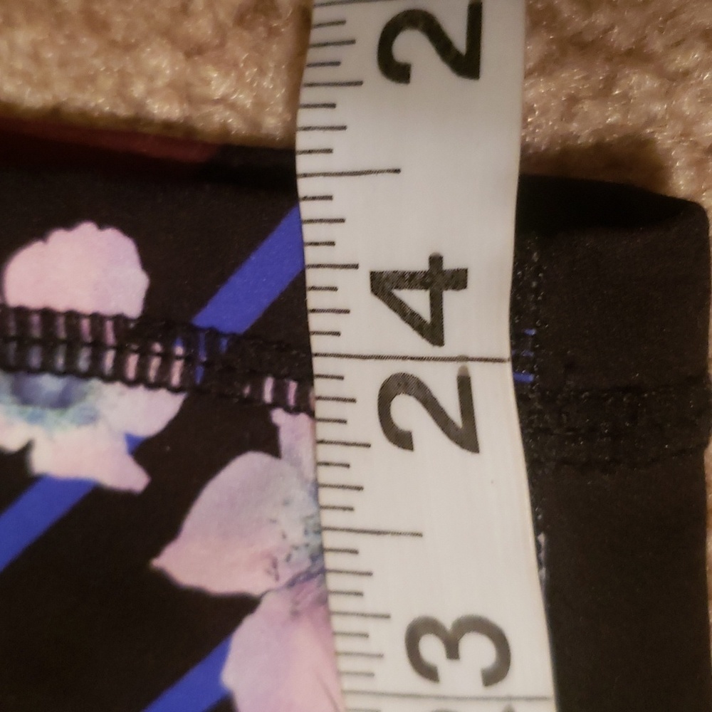 Sweaty Betty Women's Tokyo Bloom 7/8 Leggings - Picture 10 of 10